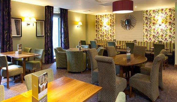 Premier Hotel